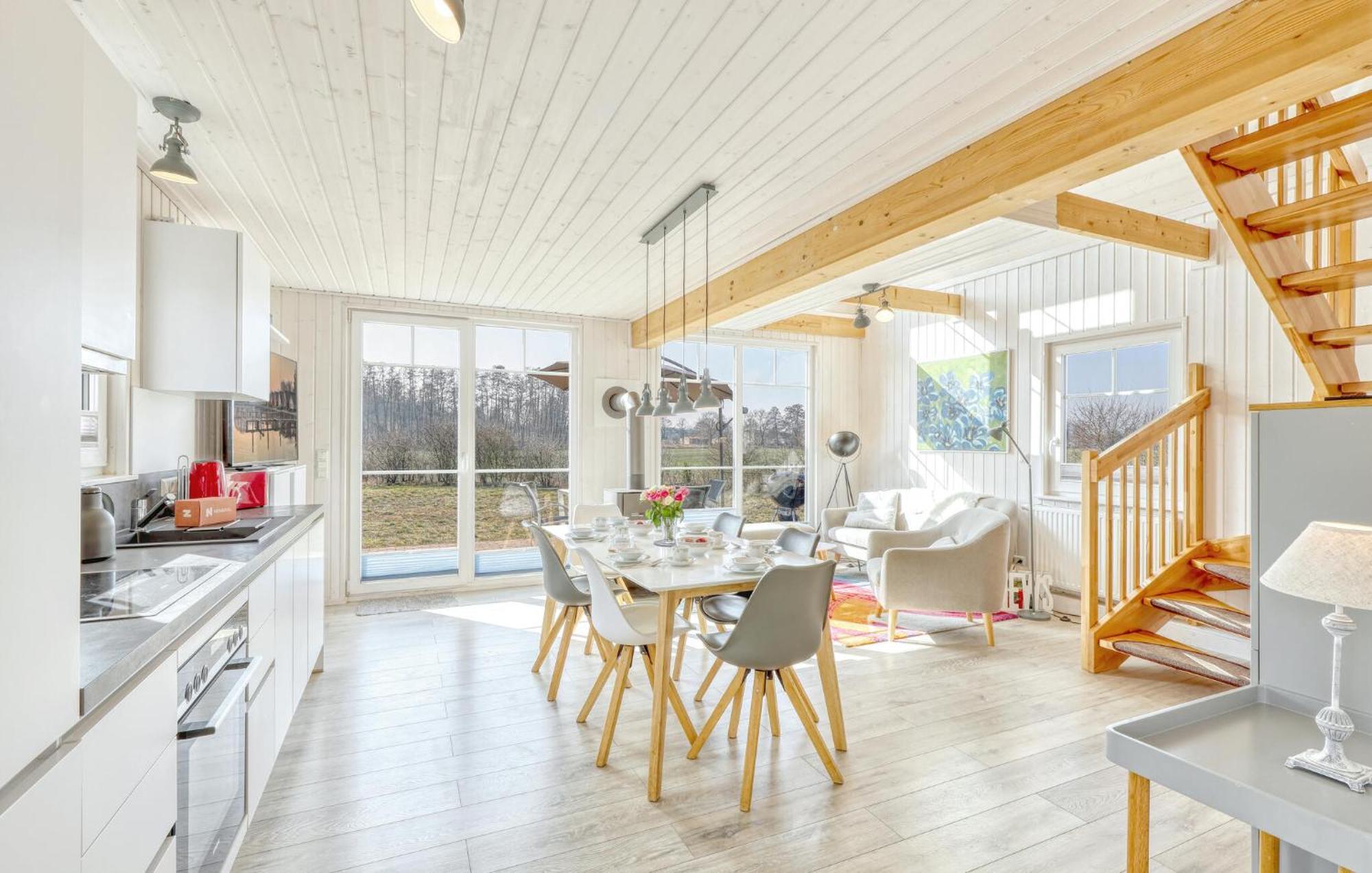 Beautiful Home In Zerpenschleuse With Kitchen 외부 사진